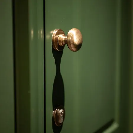 Private Premium In *